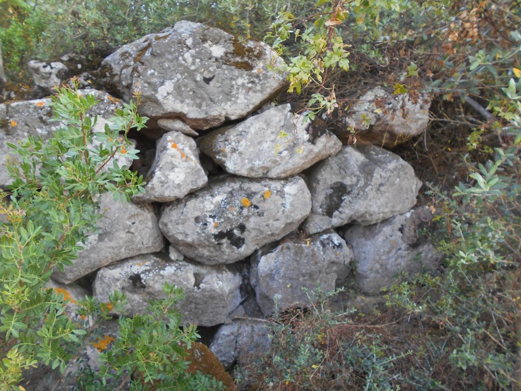 28/07 – 165DA/N122 – Nuraghe is Grazias – 3+1=4 POINTS. 95 QSO, 18 Countries, 3&nbsp;Continents.