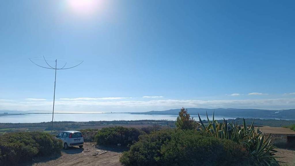 10/11 – 165DA/P075 – Panoramic point ex WWF lookout – 2 POINTS . 206 QSO, 32 Countries, 4&nbsp;Continents.