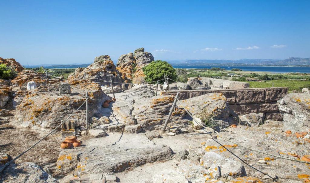 18/01 – 165DA/AP012 – Archaeologic park of Sulky – 5+1 POINTS . 137 QSO, 23 Countries, 4&nbsp;Continents.