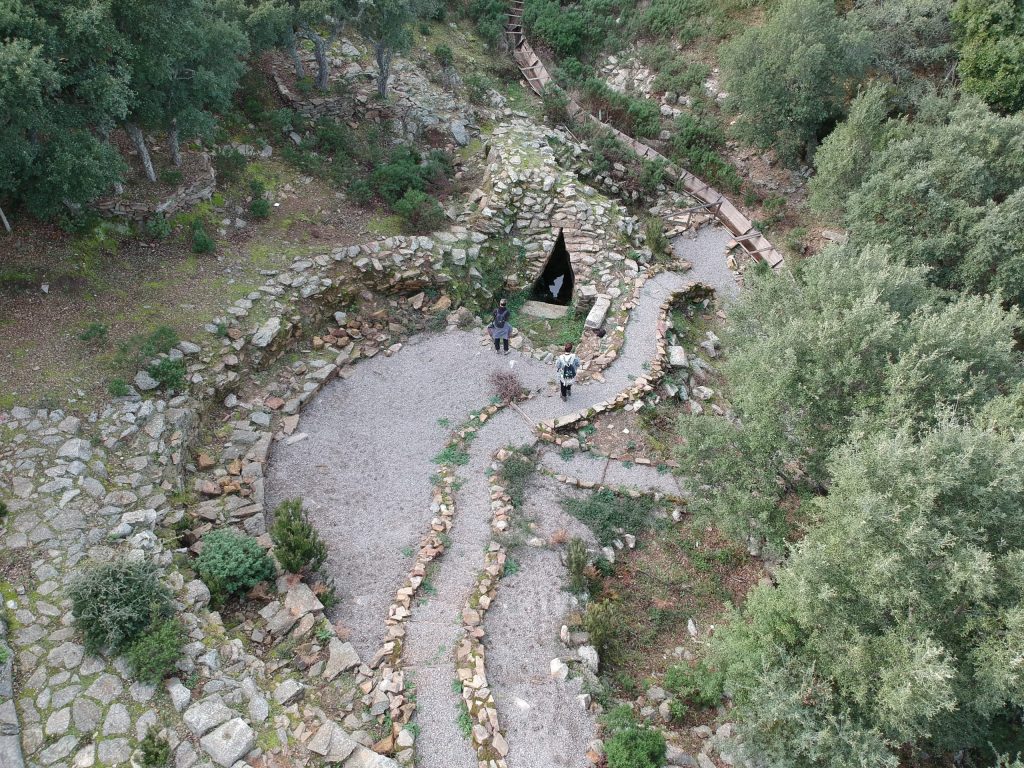 26/07/2025 – 165DA/AP23 – Matzanni Archaeological Area – 3 POINTS . 164 QSO, 25 Countries, 4 Continents / by 165DA101&nbsp;Alex.