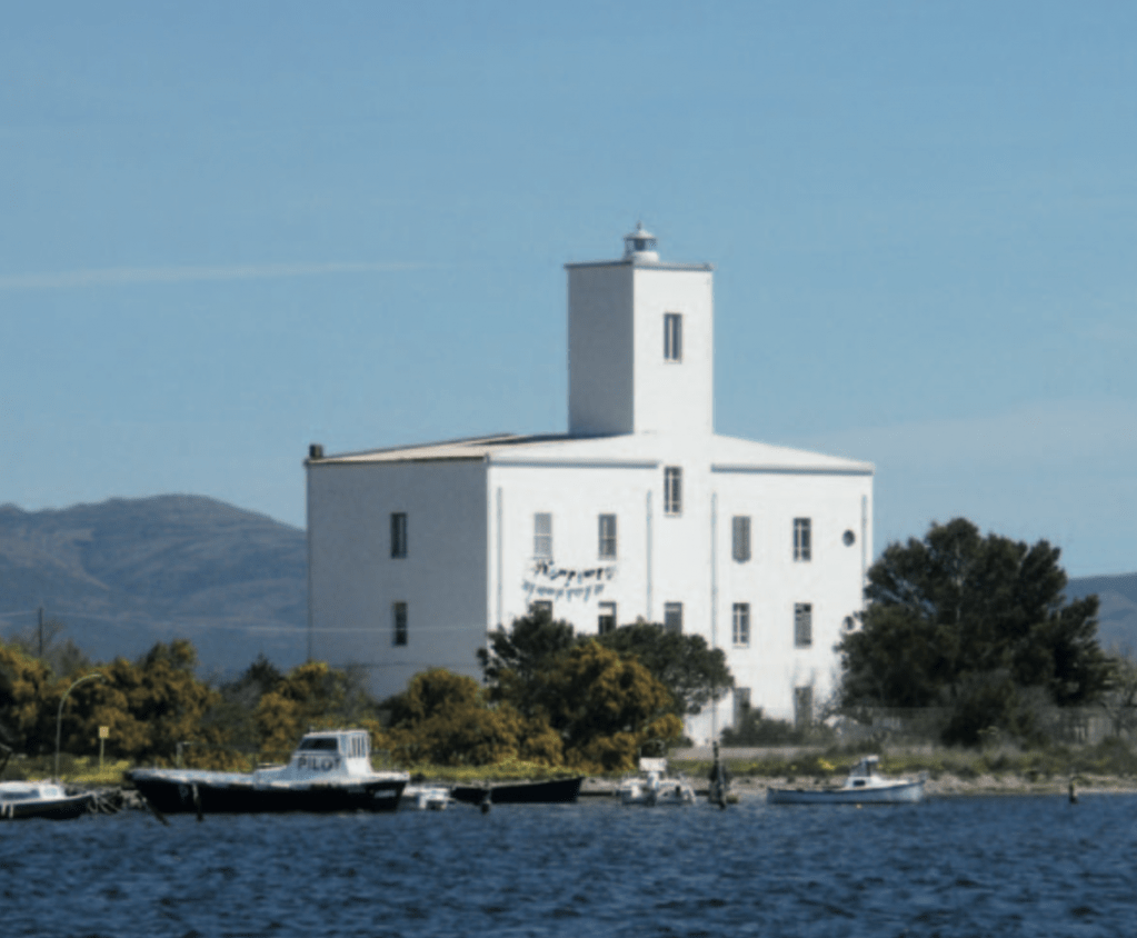 01/11/2025 – 165DA/L001 – Lighthouse of Porto Ponte Romano – 2 POINTS . 205 QSO, 31 Countries, 5 Continents / by 165DA101&nbsp;Alex.