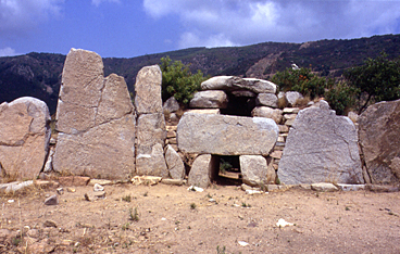 23/10/2025 – 165DA/TG04 – Giants Tomb of Ósono – 3 POINTS . 110 QSO, 19 Countries, 4 Continents / by 165DA101&nbsp;Alex.